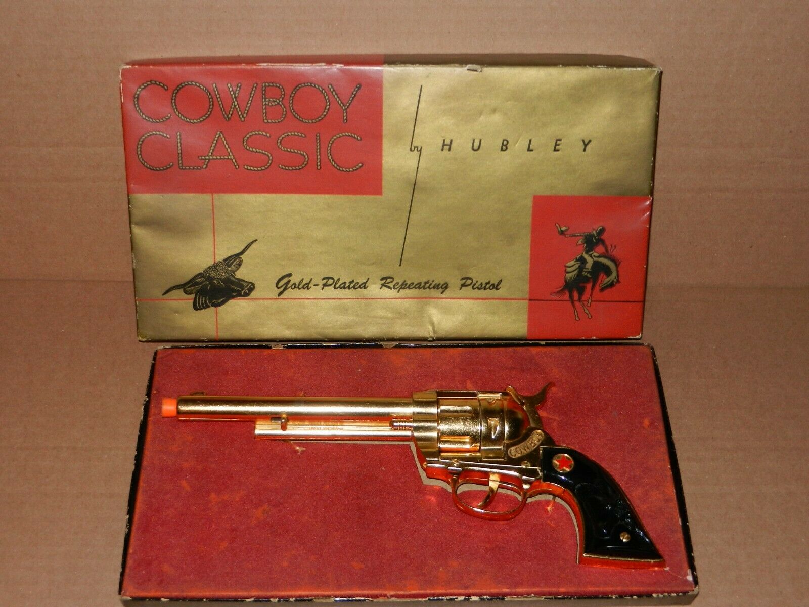 New Hubley Cowboy Classic 1955 No 276 Gold Plated Repeating Cap Gun  Nice!!